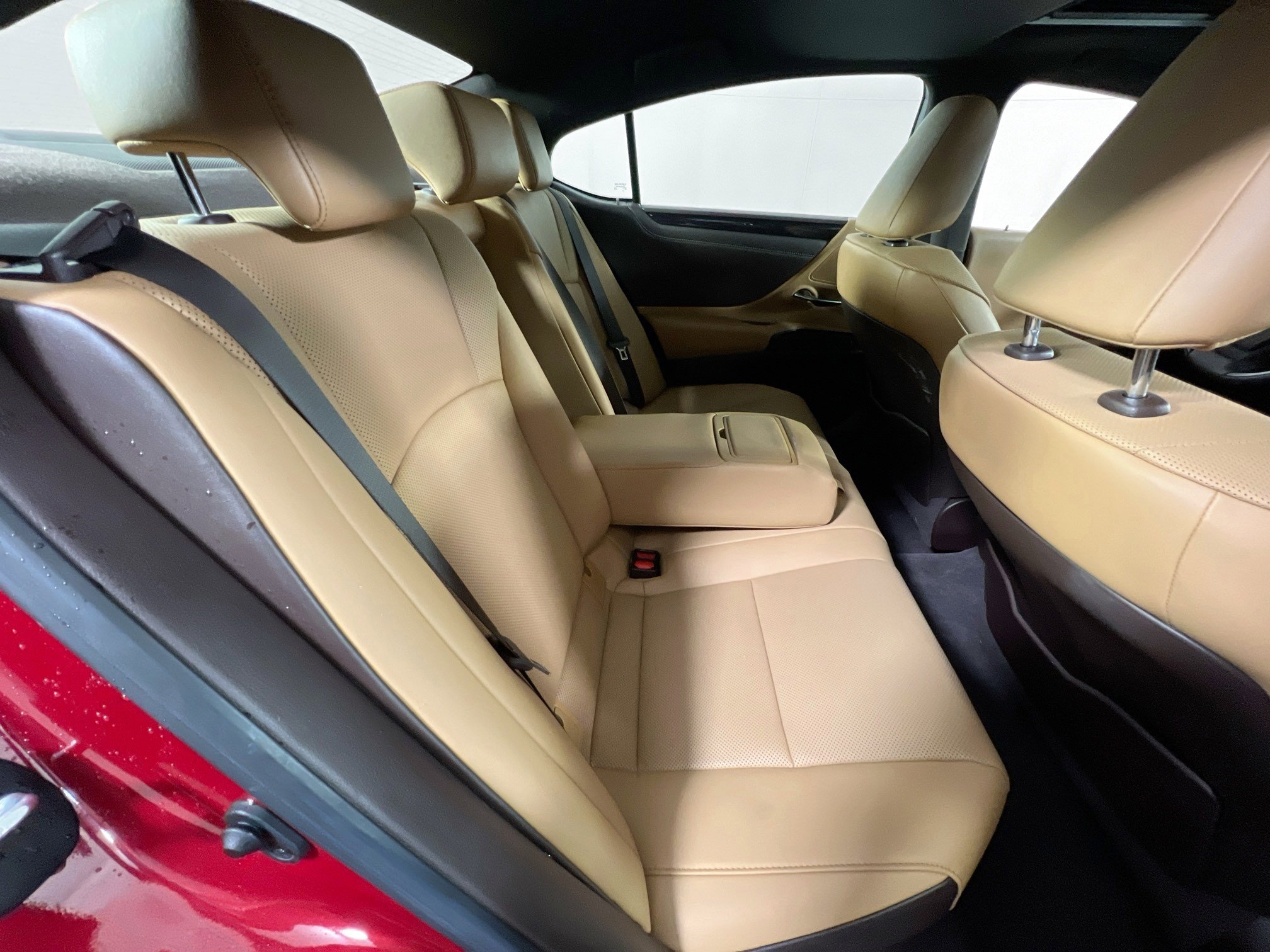 Used 2021 Lexus ES 300h w/ Premium Package FWD image 26