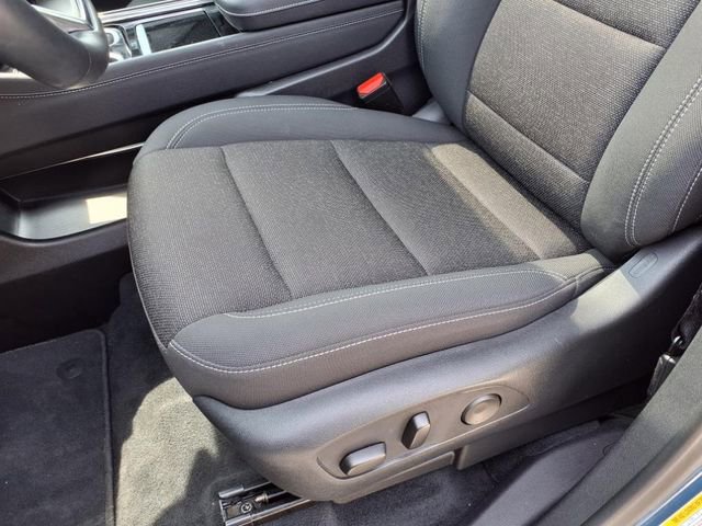 Used 2024 Chevrolet Traverse LT image 19