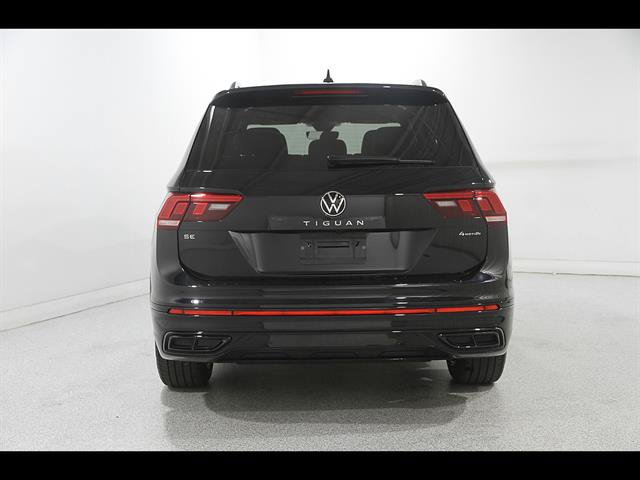 Certified 2024 Volkswagen Tiguan SE R-Line AWD/4WD image 20