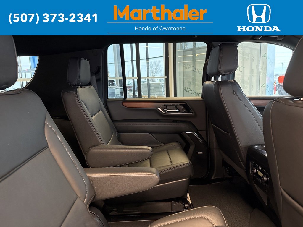 Used 2025 GMC Yukon XL Denali image 19