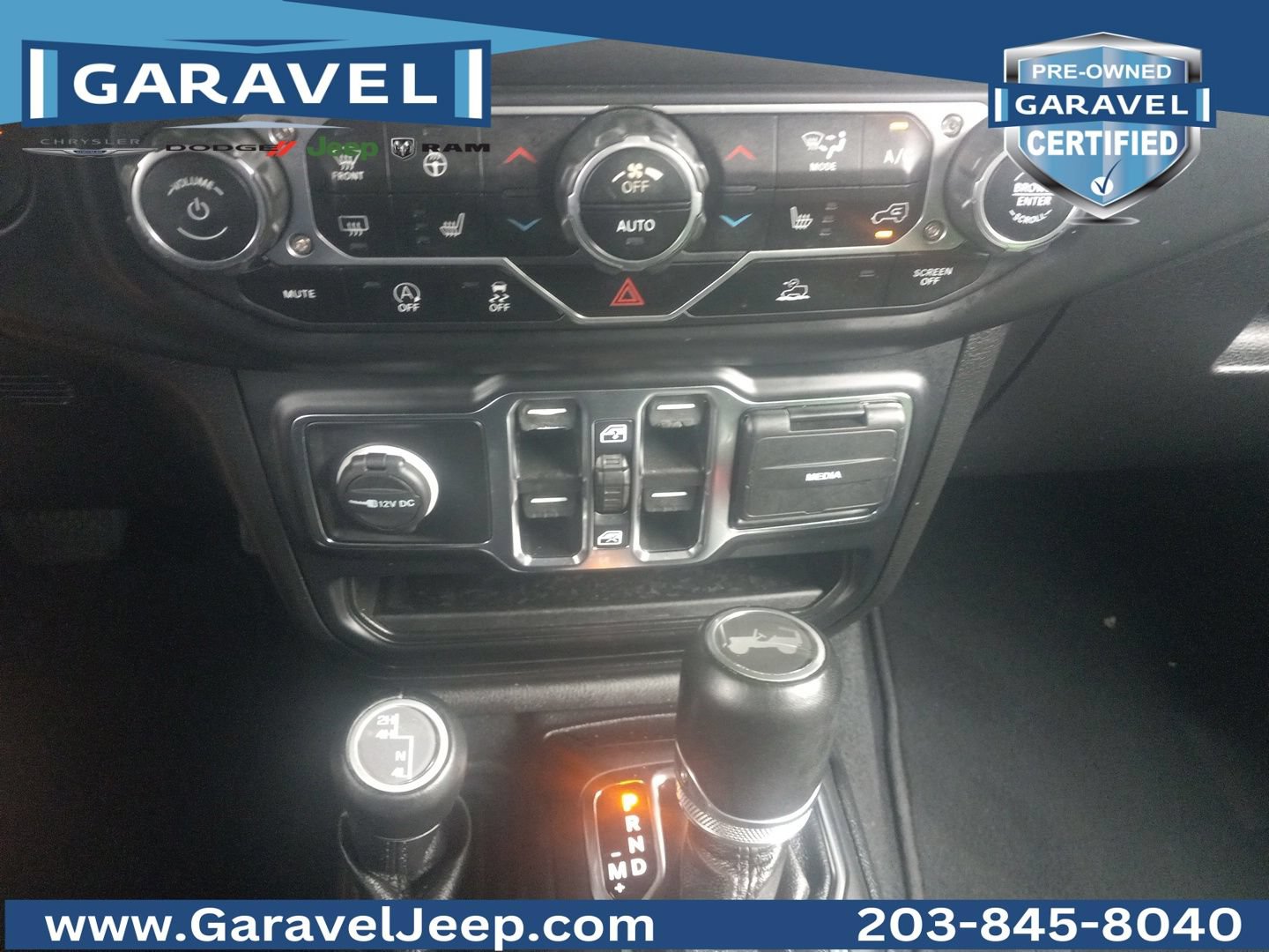 Used 2021 Jeep Wrangler Unlimited Sahara AWD/4WD image 14