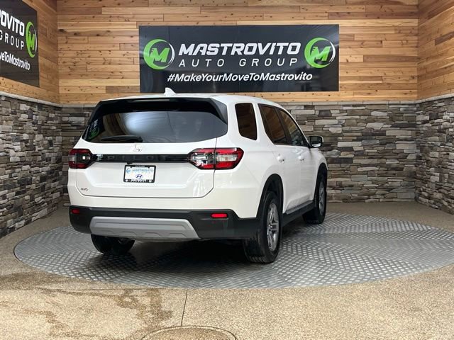 Used 2023 Honda Pilot EX-L image 12