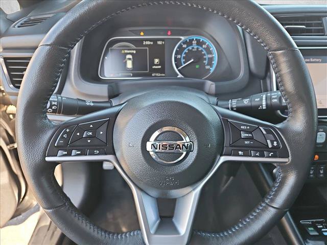 Used 2021 Nissan Leaf SV FWD image 13