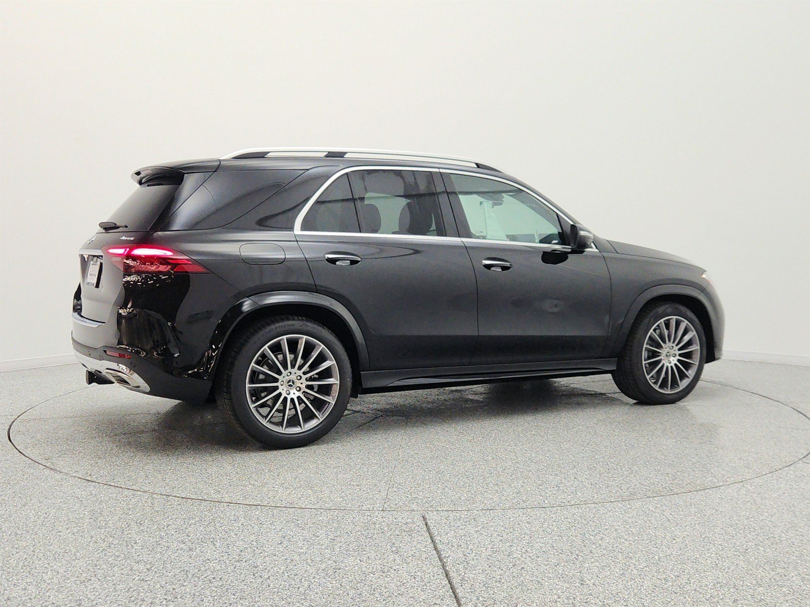 New 2026 Mercedes-Benz GLE 580 4MATIC image 5