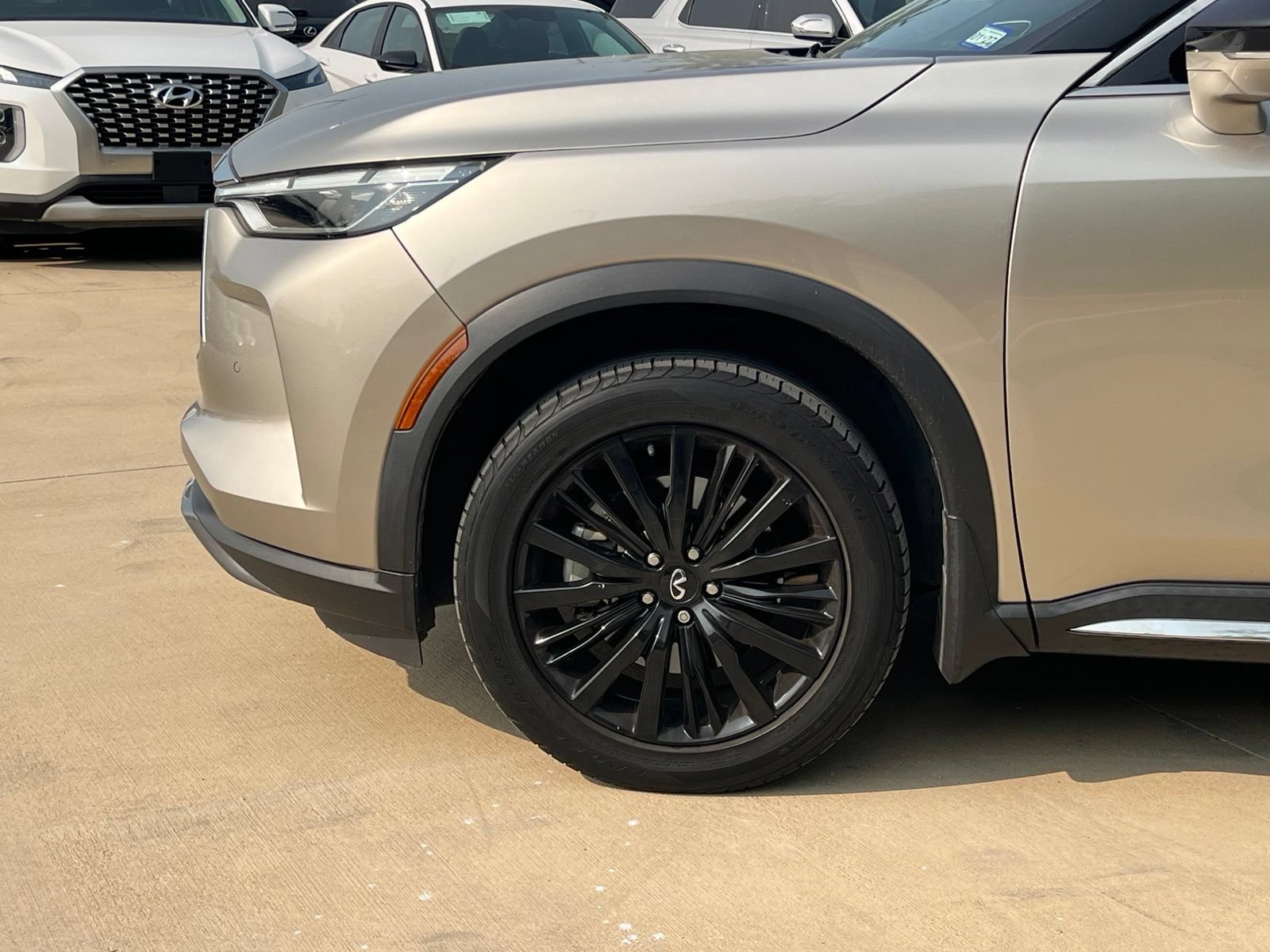Used 2024 INFINITI QX60 Autograph w/ Cargo Package AWD/4WD image 8