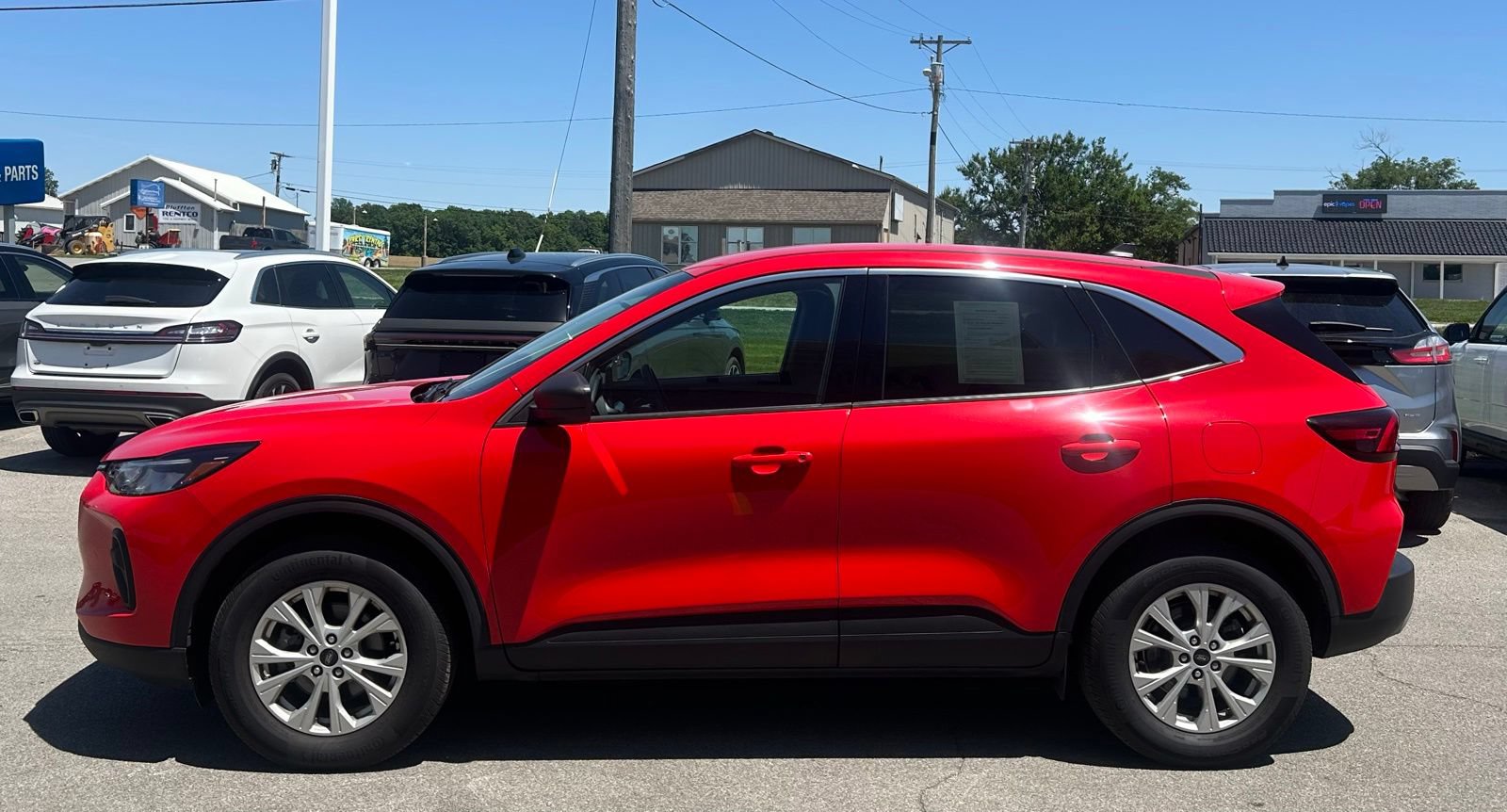 Used 2024 Ford Escape Active w/ Tech Pack #1 AWD/4WD image 4