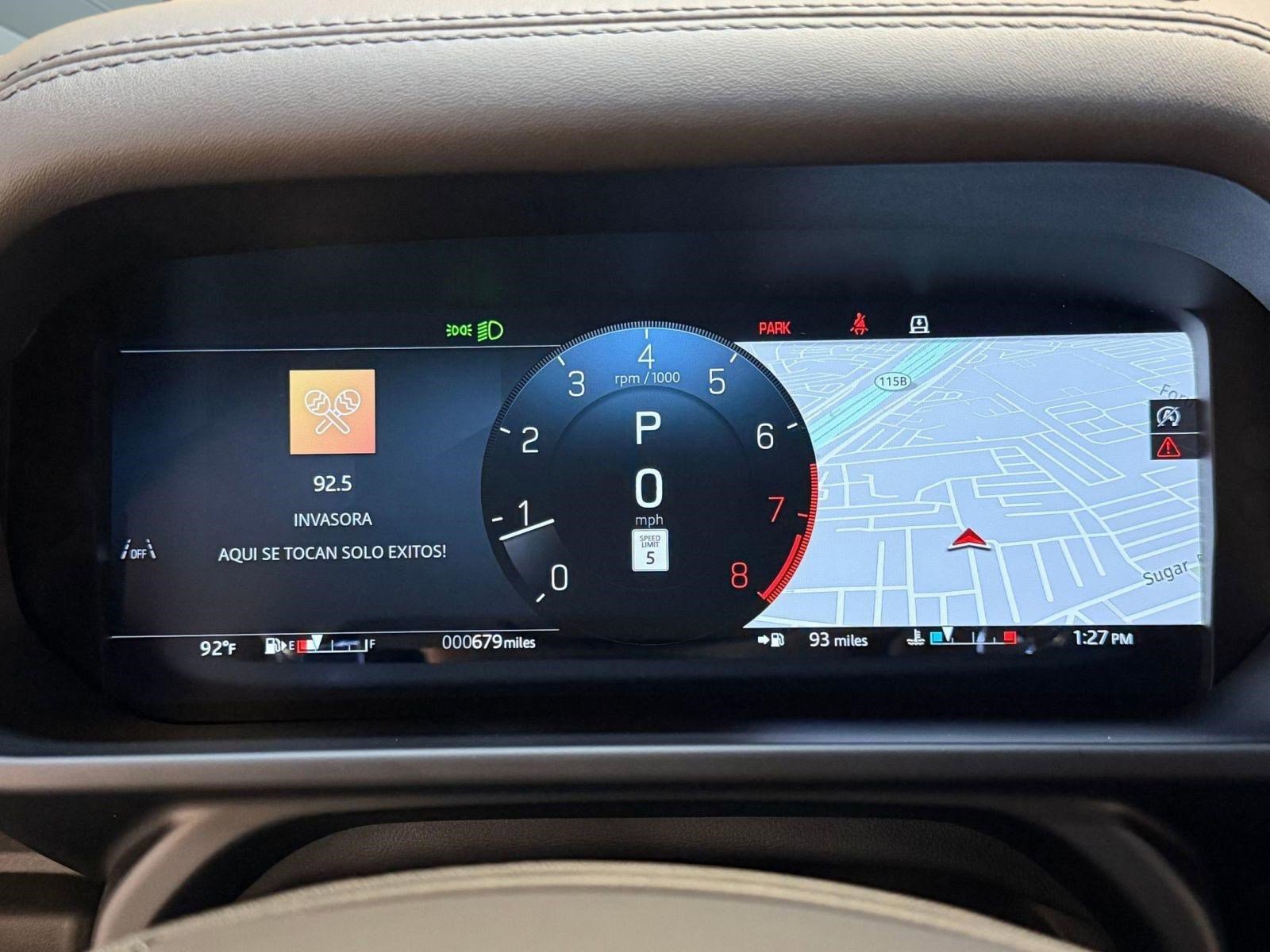 Used 2026 Land Rover Defender 110 OCTA image 17