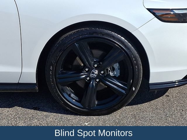 Used 2025 Honda Accord Sport image 10
