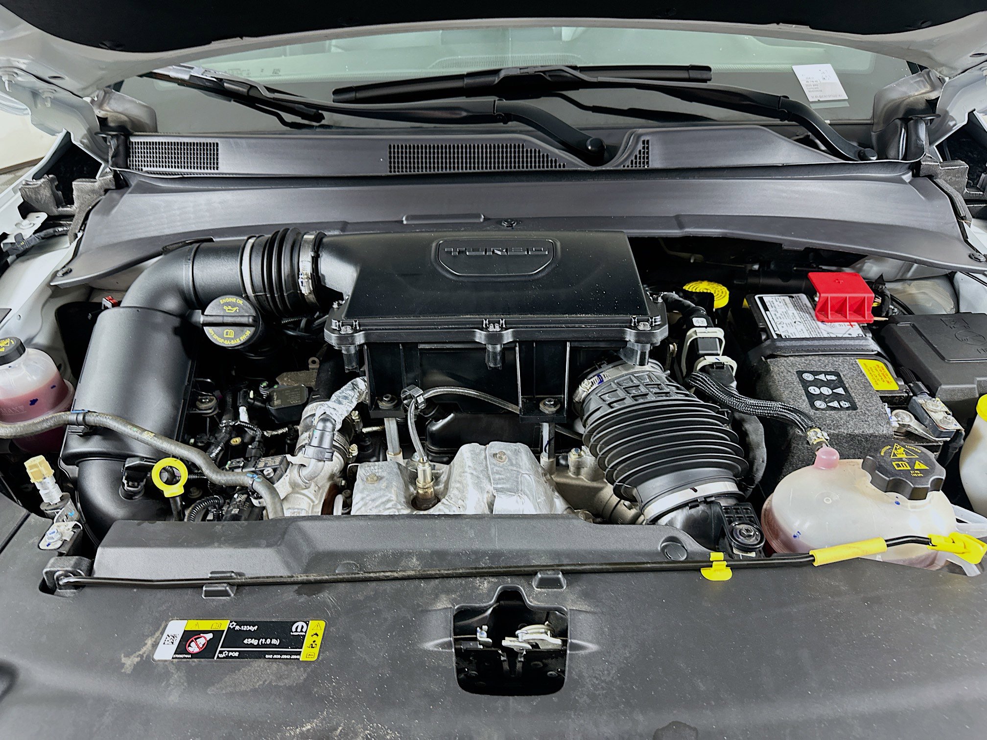 Used 2025 Jeep Compass Limited image 31