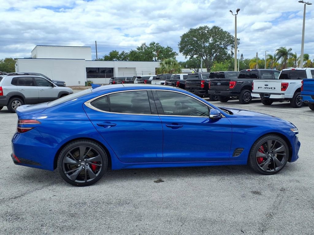 Used 2022 Genesis G70 3.3T RWD image 8