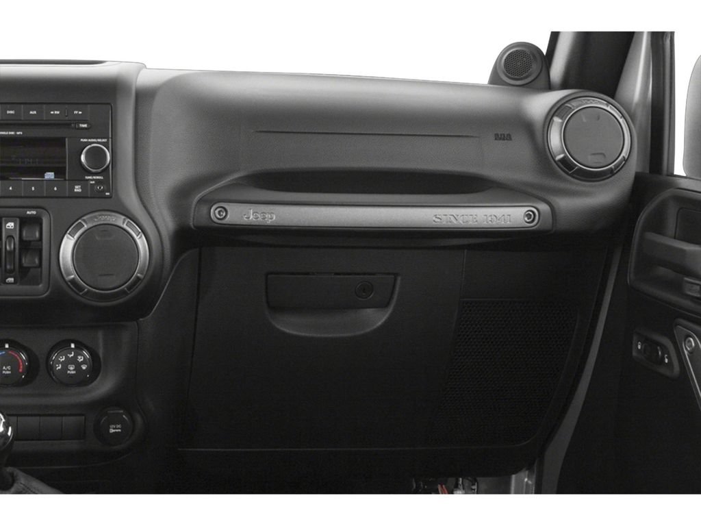 Used 2015 Jeep Wrangler Unlimited Sport w/ Quick Order Package 24S AWD/4WD image 12