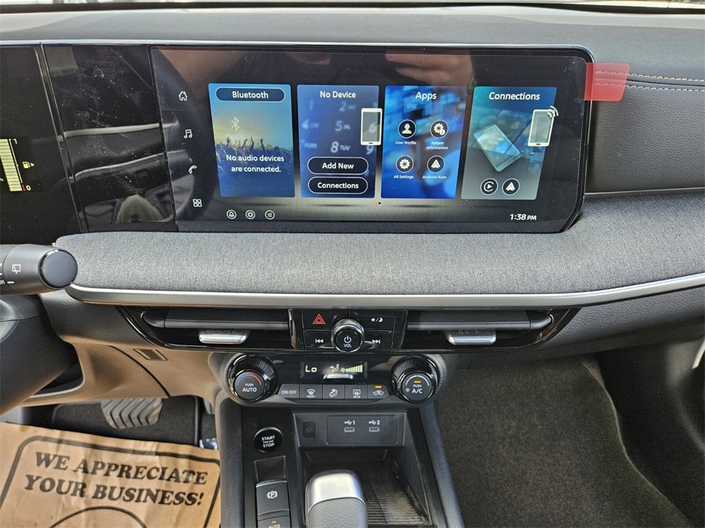 New 2026 Nissan Kicks SV image 10