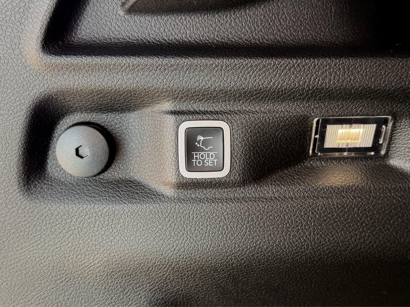 New 2025 Jeep Grand Cherokee L Limited w/ Luxury Tech Group II image 8