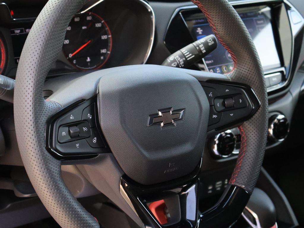 Used 2023 Chevrolet TrailBlazer RS w/ Convenience Package FWD image 19