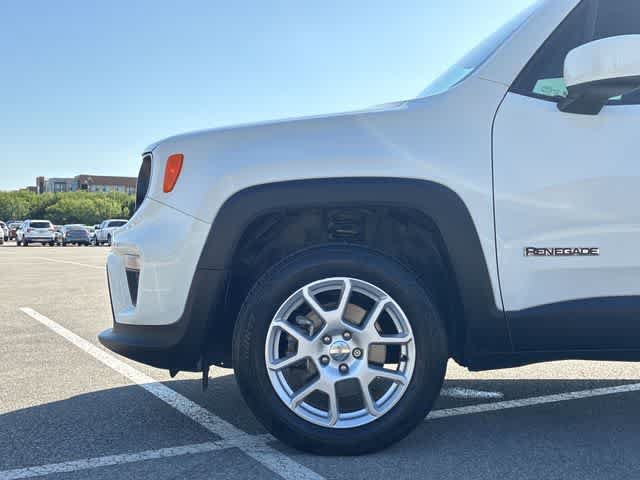 Used 2019 Jeep Renegade Latitude w/ Cold Weather Group AWD/4WD image 14