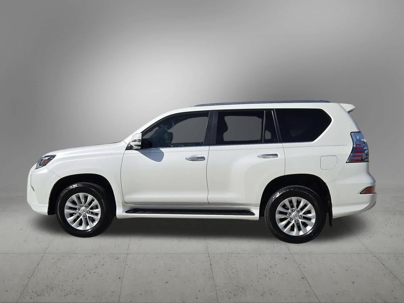 Used 2021 Lexus GX 460 Premium w/ Premium Package AWD/4WD image 3