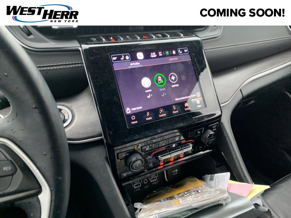 Used 2021 Jeep Grand Cherokee L Limited image 7