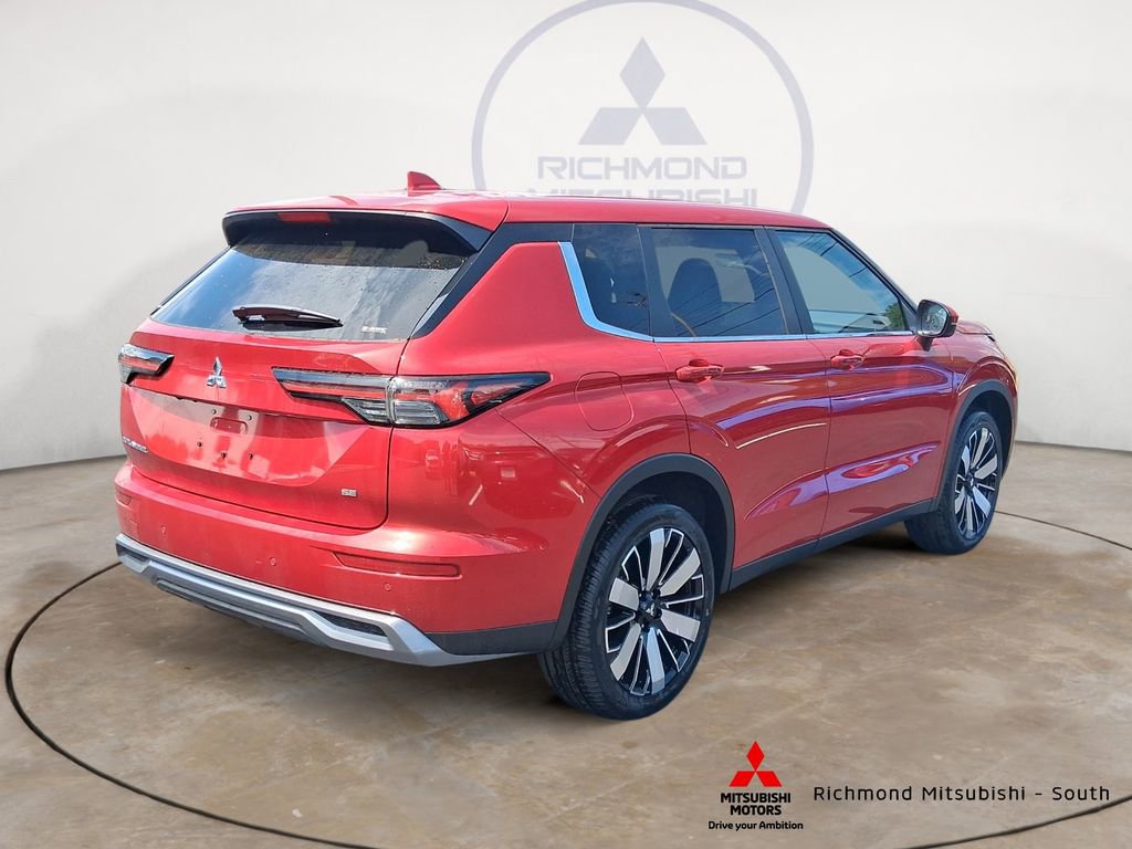 New 2026 Mitsubishi Outlander SE AWD/4WD image 3