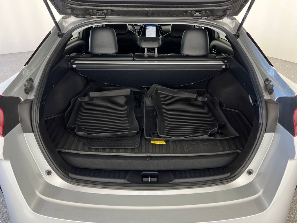 Used 2022 Toyota Prius Prime XLE FWD image 24