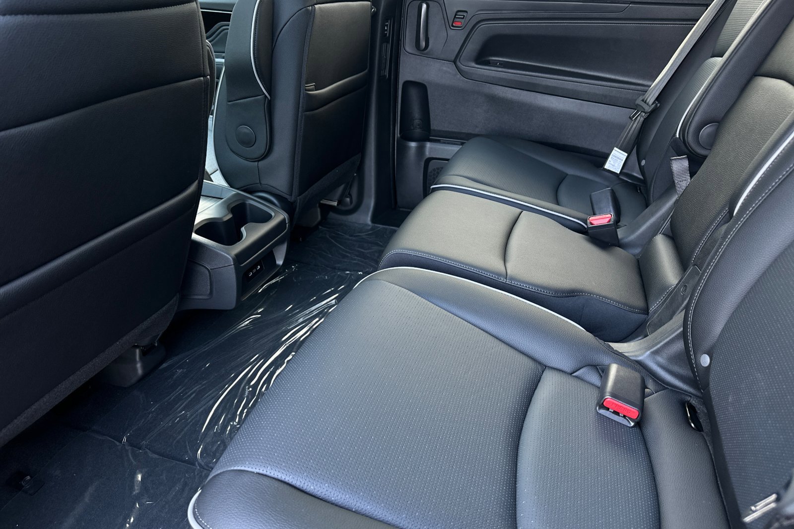 New 2026 Honda Odyssey Elite image 12