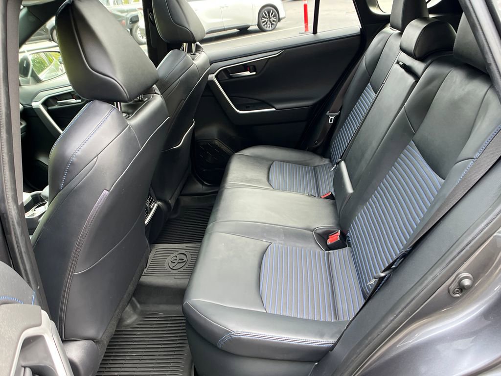 Used 2020 Toyota RAV4 XSE AWD/4WD image 22