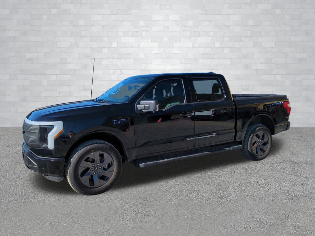 New 2025 Ford F150 Lightning Flash AWD/4WD image 8