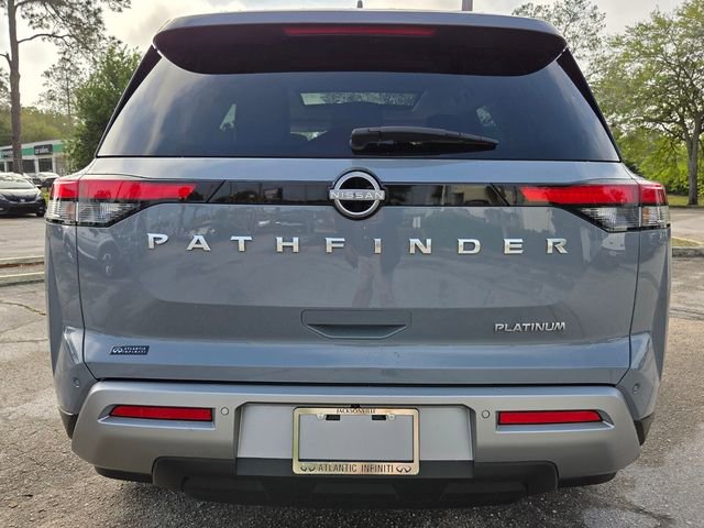 Used 2023 Nissan Pathfinder Platinum w/ Cargo Package FWD image 6