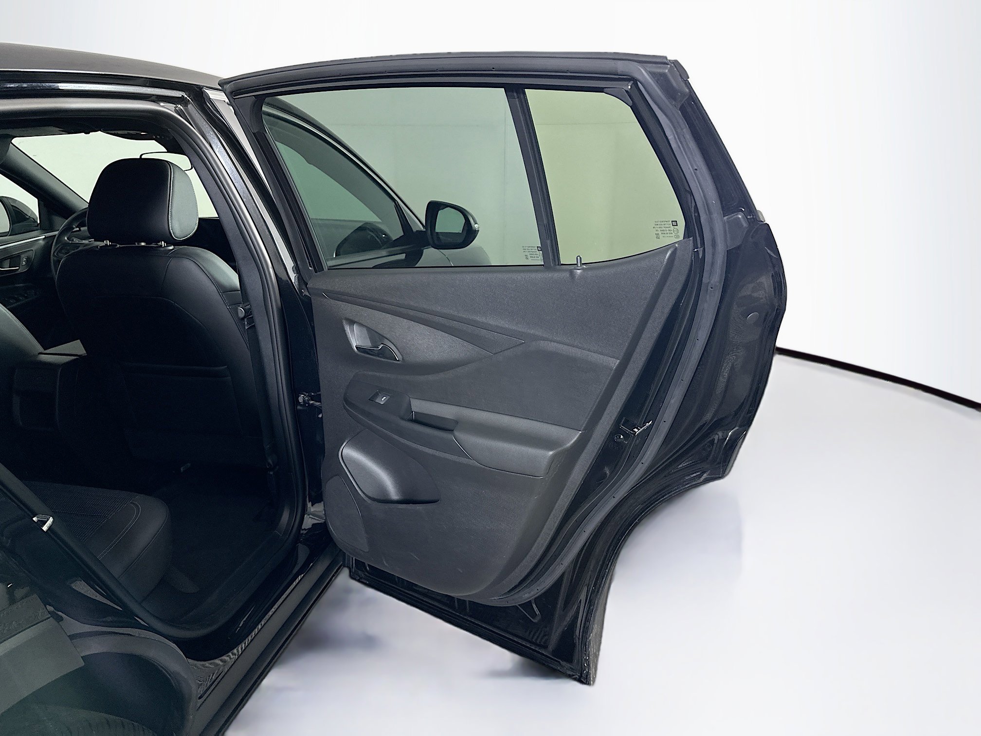 Used 2025 Buick Envista Preferred FWD image 27