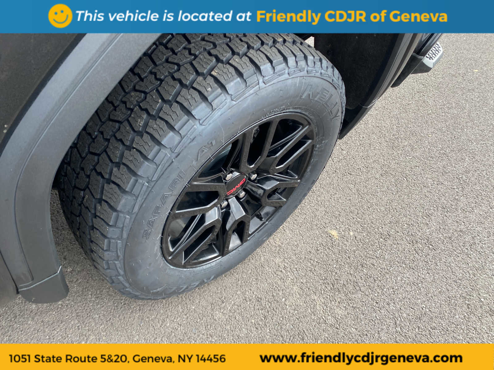 Used 2022 GMC Sierra 1500 Elevation image 9