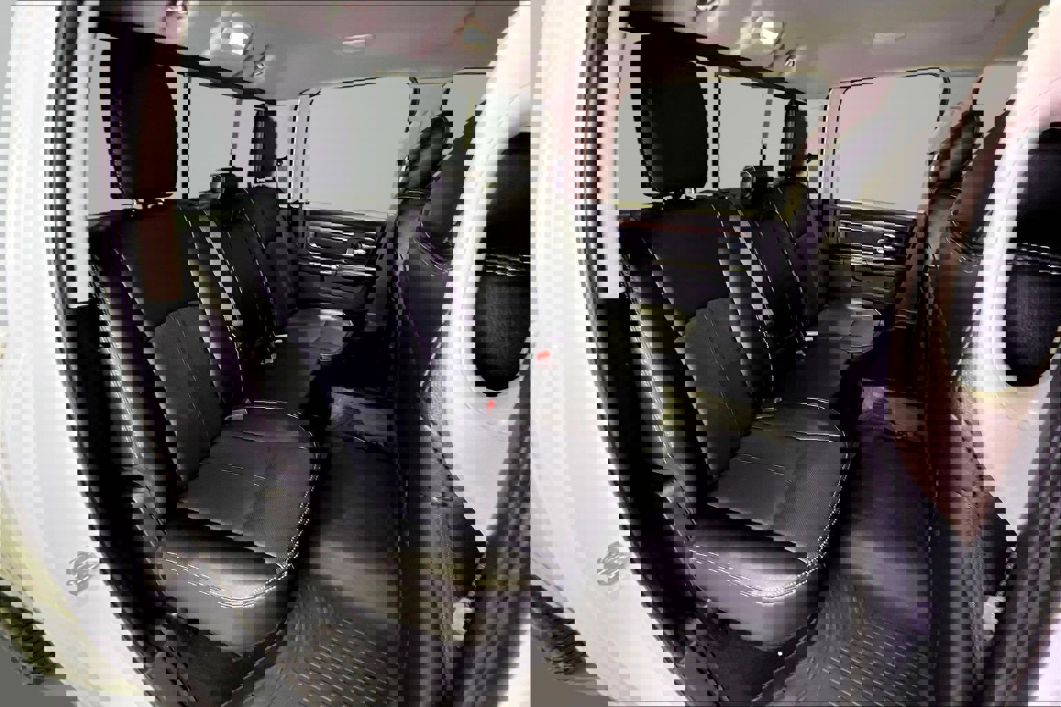 Used 2018 RAM 1500 Laramie w/ Convenience Group image 26