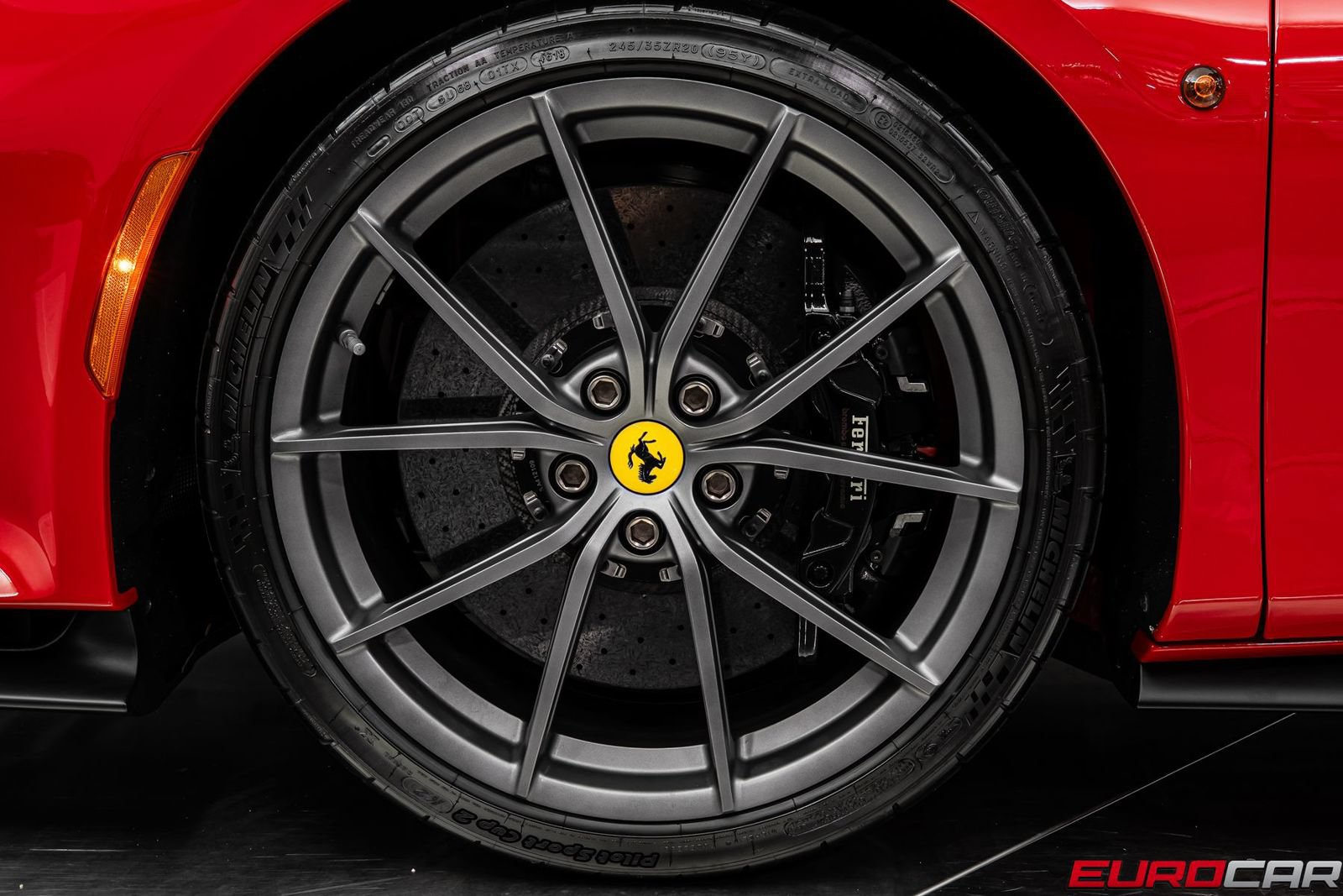 Used 2019 Ferrari 488 Pista Coupe RWD image 28