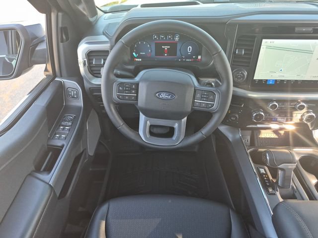 Used 2025 Ford F150 Lariat w/ Equipment Group 502A High AWD/4WD image 23