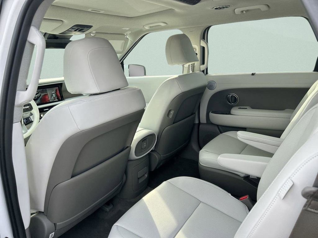 New 2026 Hyundai Palisade Limited FWD image 21
