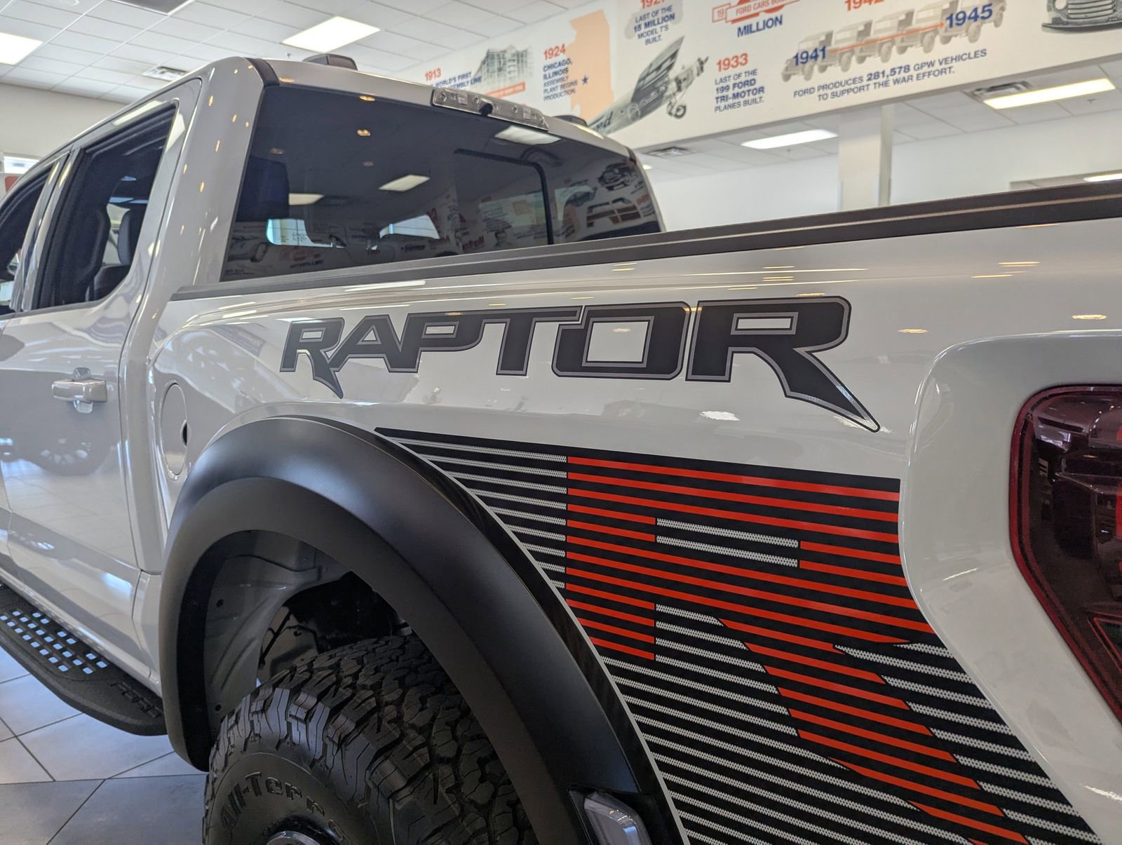 New 2026 Ford F150 Raptor w/ Equipment Group 803A Raptor R AWD/4WD image 38