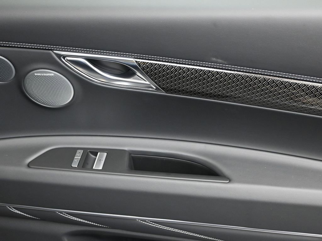 New 2025 Genesis GV80 3.5T e-SC AWD/4WD image 14