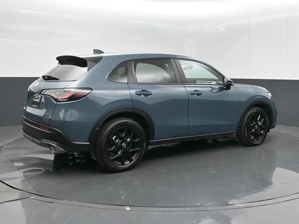 Certified 2025 Honda HR-V Sport image 22