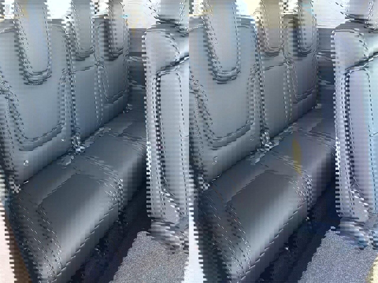 New 2026 Nissan Armada SV image 13