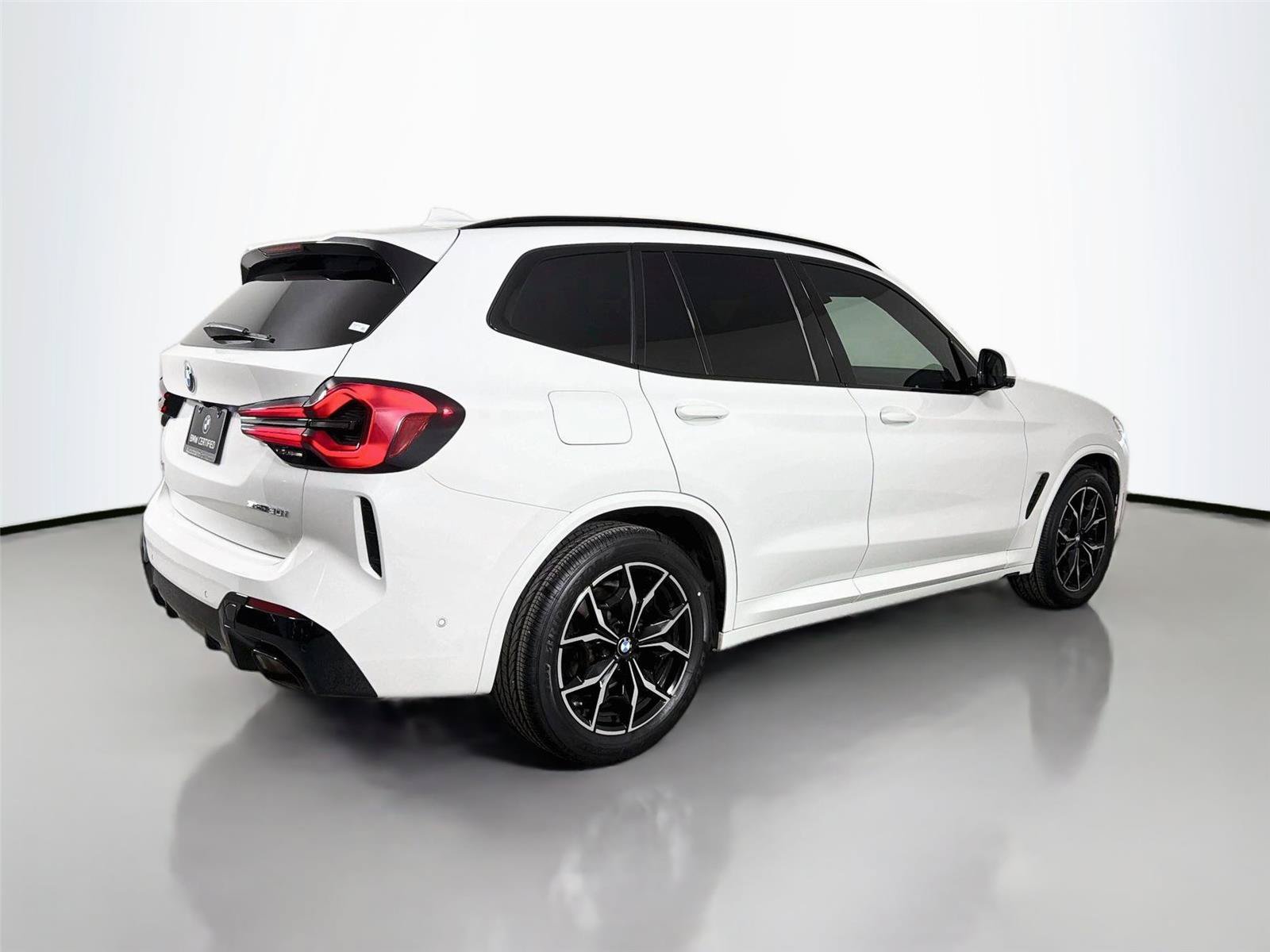 Used 2024 BMW X3 sDrive30i w/ M Sport Package RWD image 6