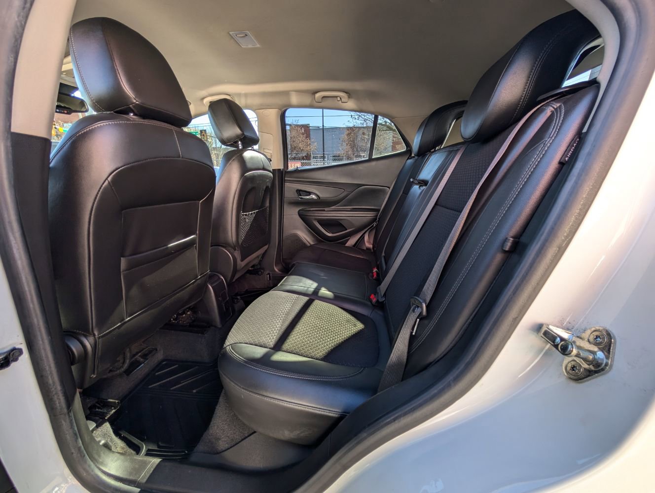 Used 2017 Buick Encore Preferred FWD image 17