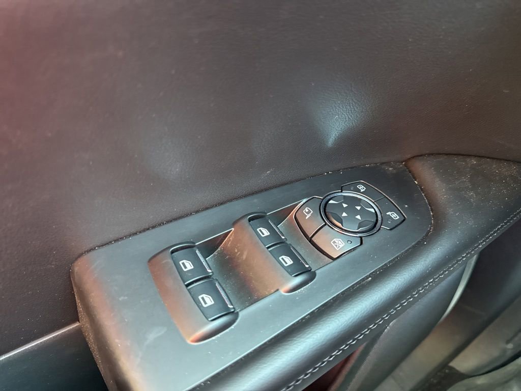 Used 2023 Lincoln Nautilus Reserve w/ Equipment Group 201A image 10