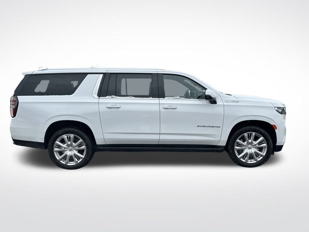 Certified 2023 Chevrolet Suburban High Country w/ Premium Package 2 image 6
