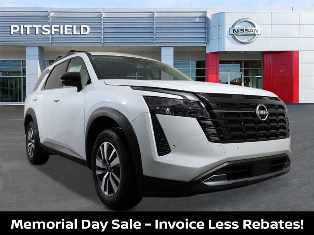 New 2026 Nissan Pathfinder SL