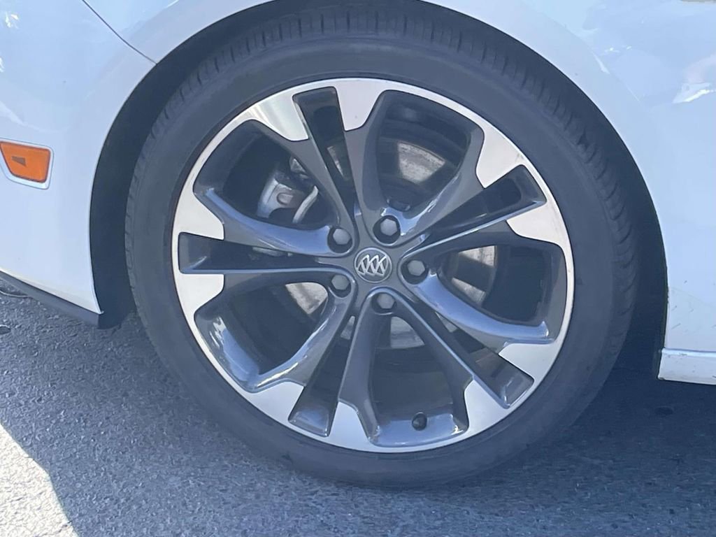 Used 2019 Buick Cascada Premium image 24