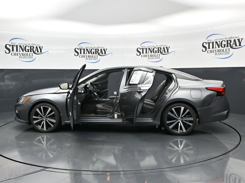 Used 2022 Nissan Altima 2.5 SR image 28