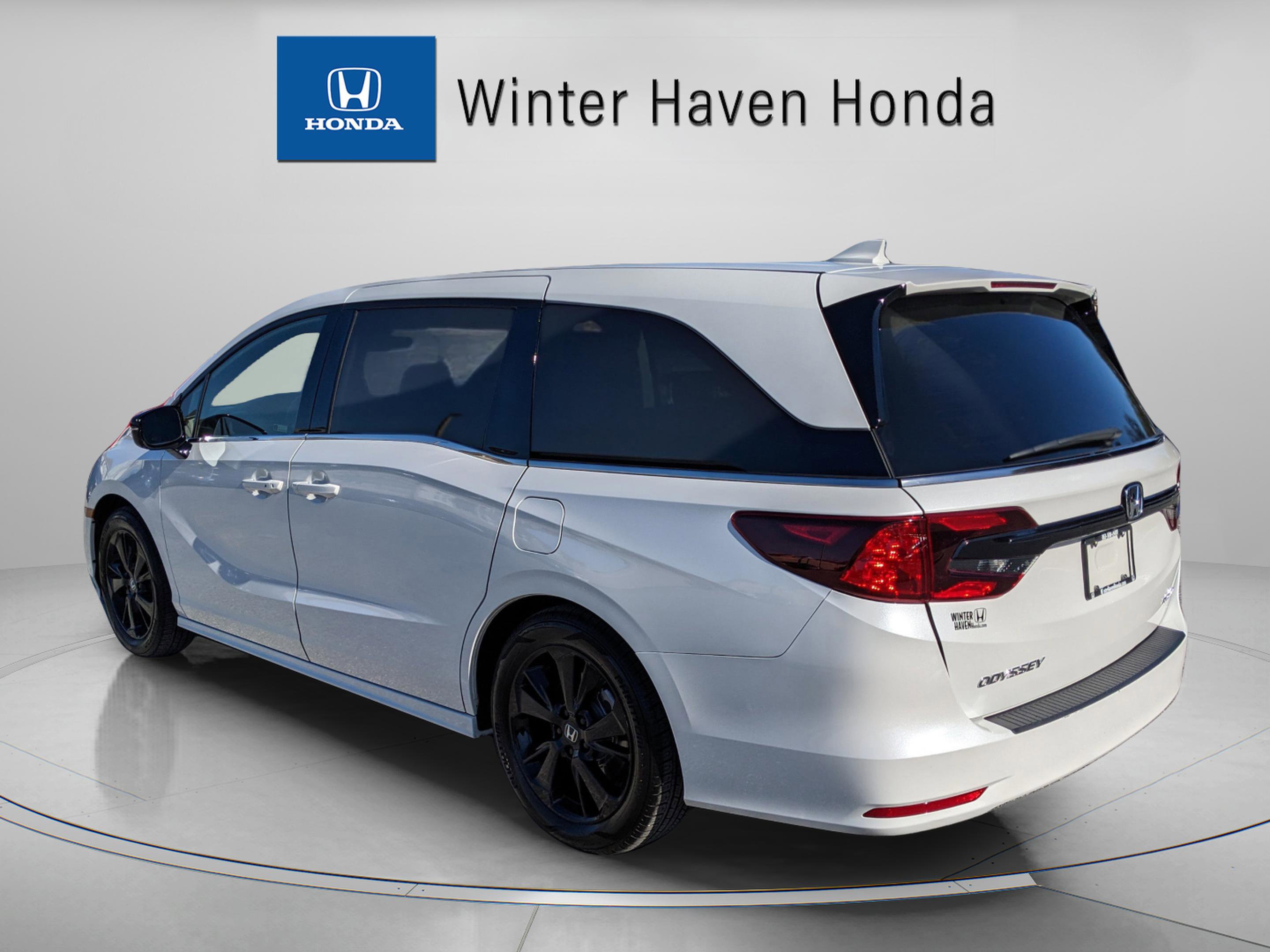 Used 2023 Honda Odyssey Sport image 6