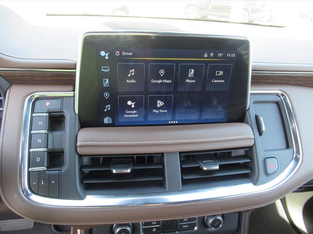 Certified 2024 Chevrolet Tahoe High Country w/ Advanced Technology Package AWD/4WD image 22