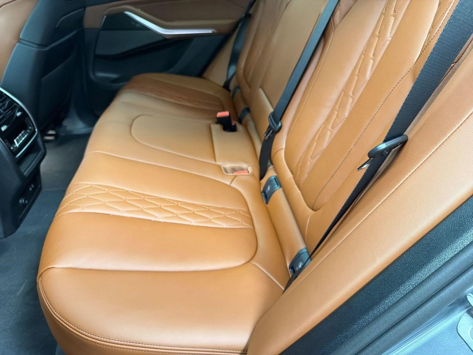 New 2026 BMW X5 M60i image 25