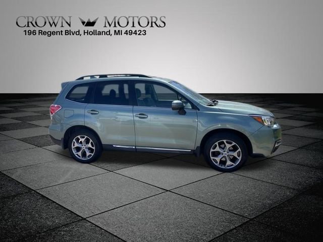 Used 2017 Subaru Forester 2.5i Touring AWD/4WD image 2