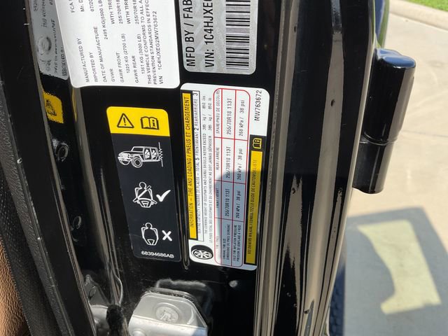 Used 2021 Jeep Wrangler Unlimited Sahara image 29