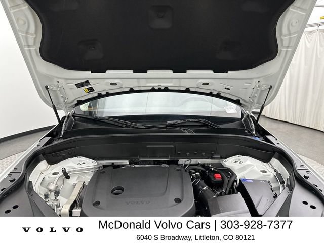 Certified 2024 Volvo XC90 B6 Plus AWD/4WD image 27